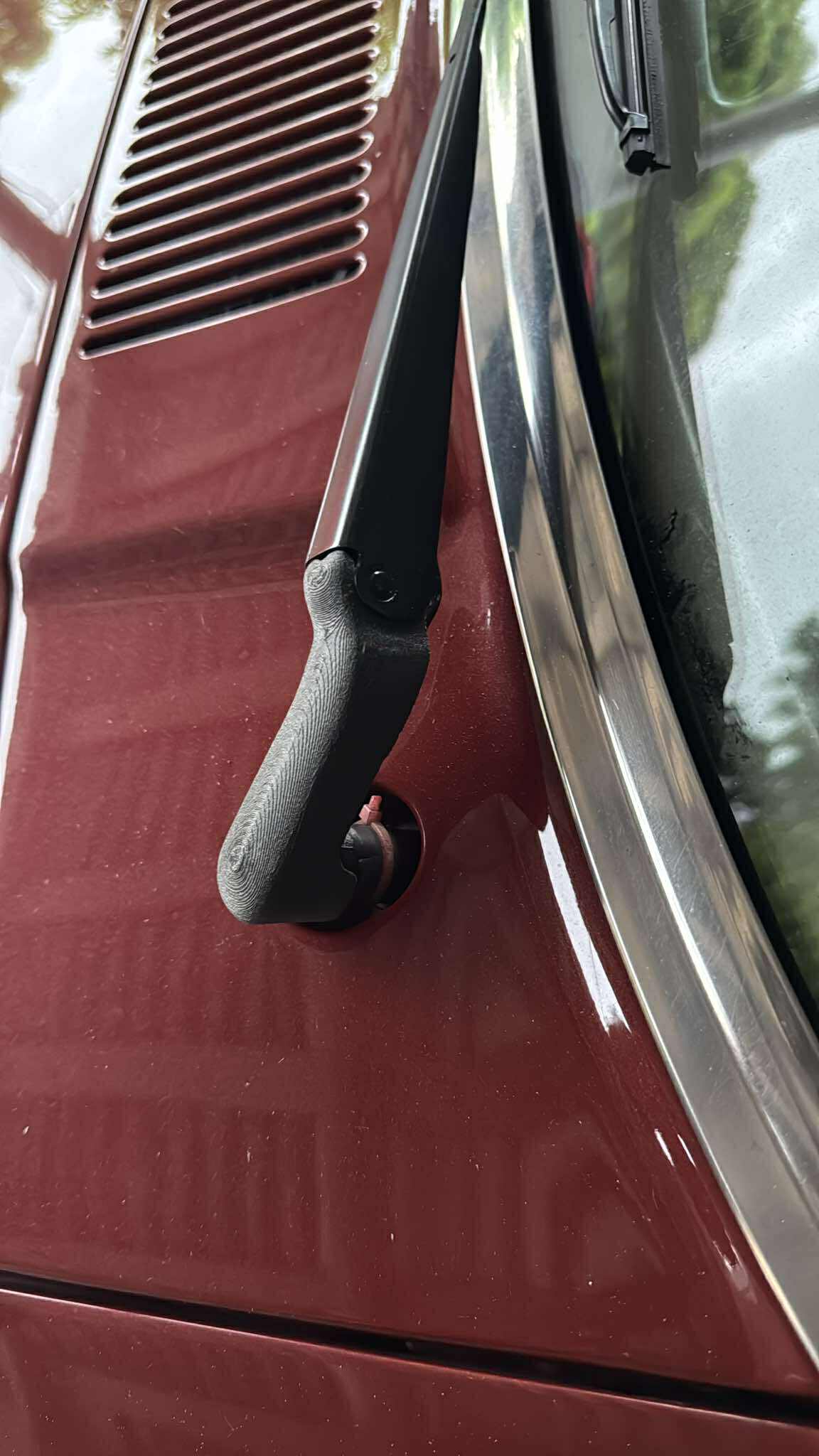 3D Printed Premium Windshield Cover for Toyota Corolla KE70, KE71, KE72 (1980-1983)