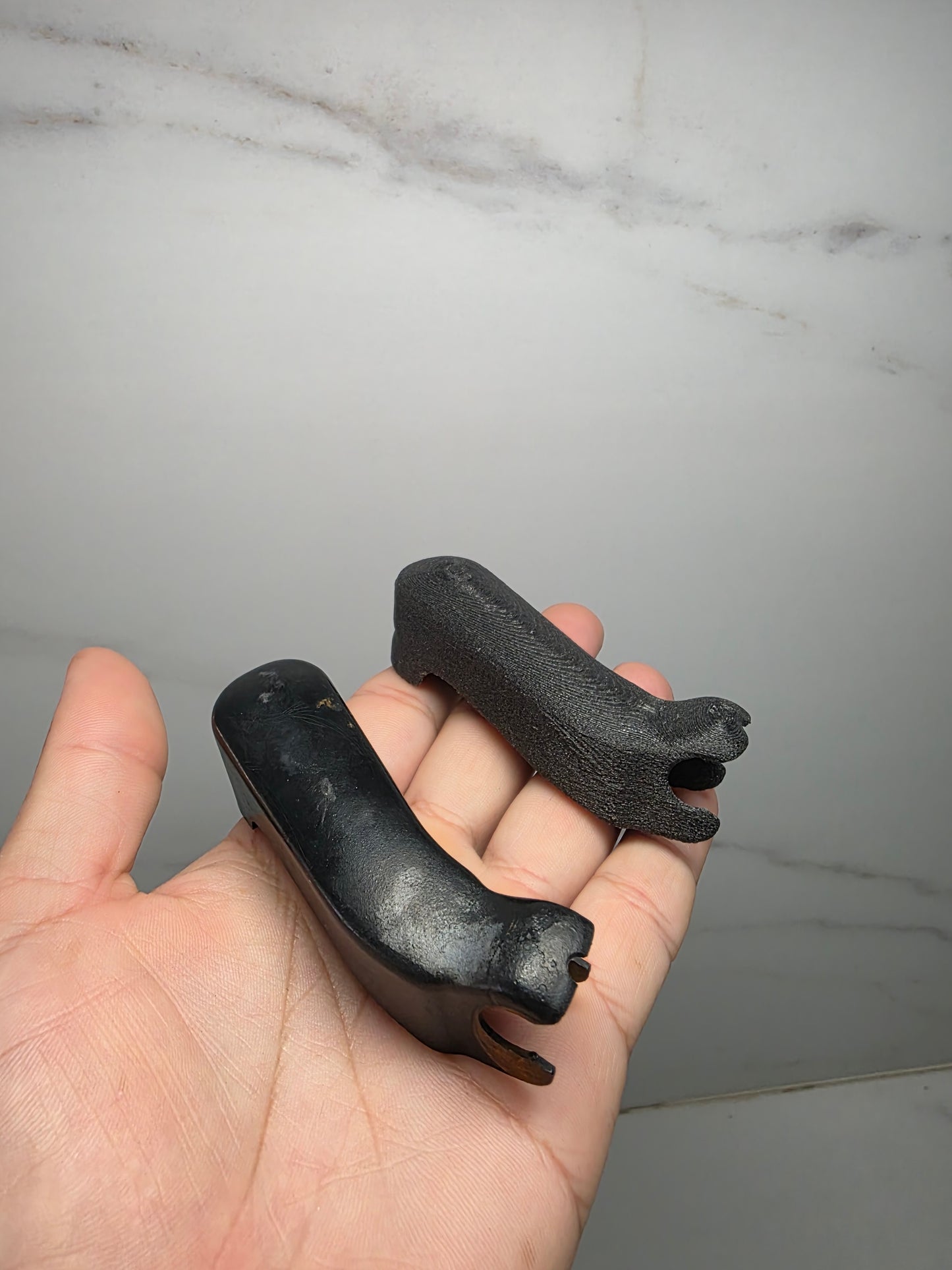 3D Printed Premium Windshield Cover for Toyota Corolla KE70, KE71, KE72 (1980-1983)