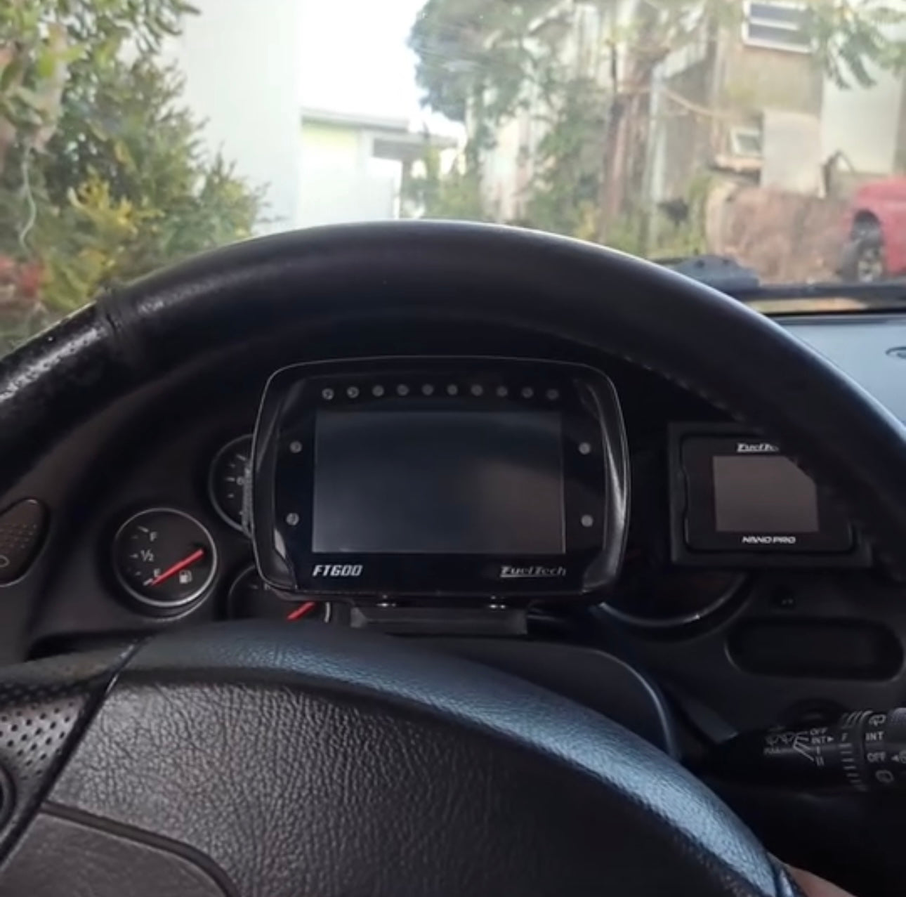 Premium Universal 90° Mount