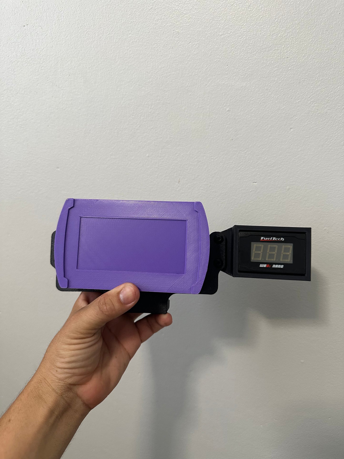 Premium Universal 90° Mount