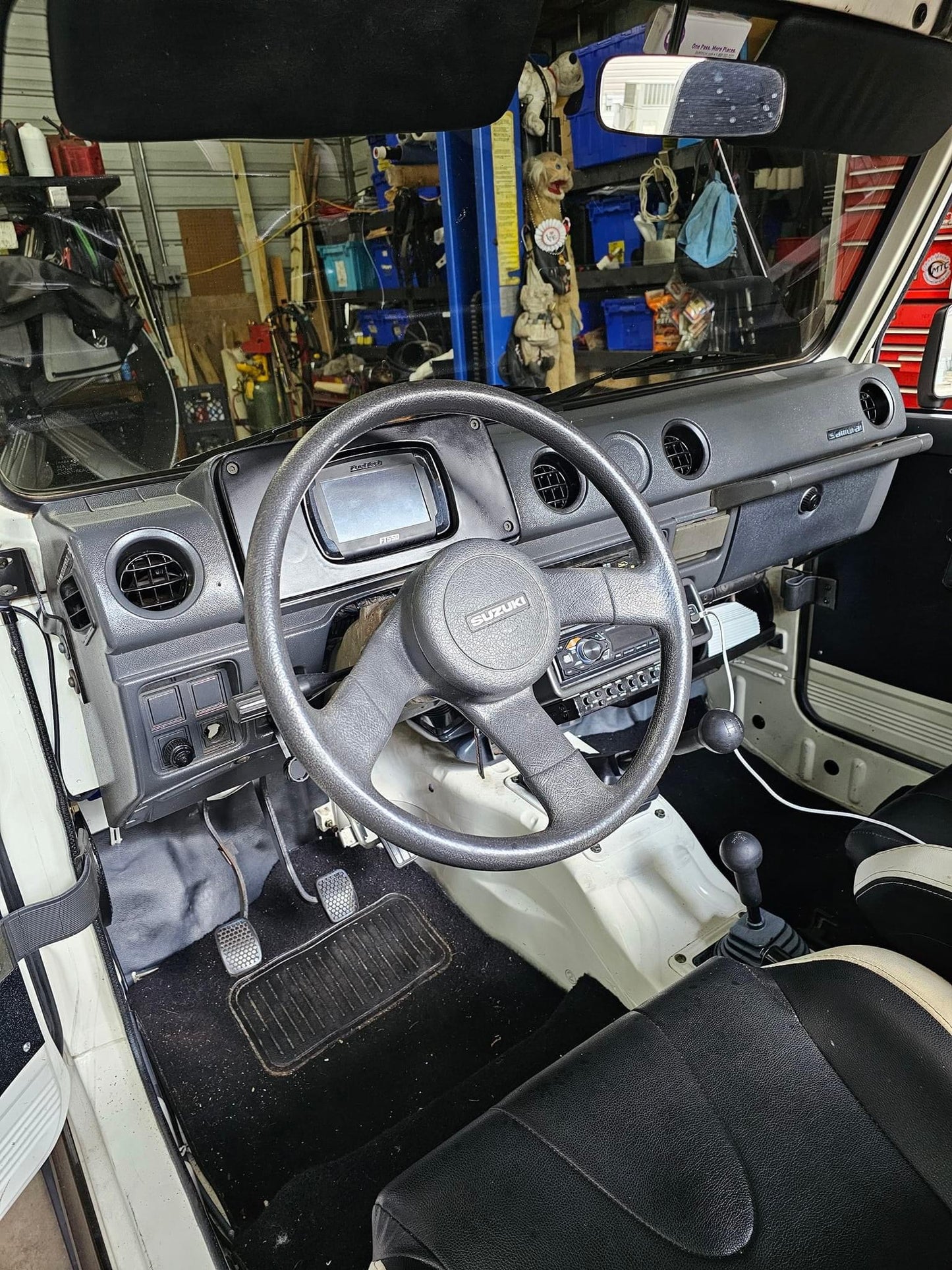 Suzuki Samurai 1985-1988 Regular Cluster|